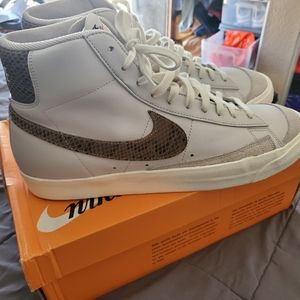 Blazer mid 77 vintage reptile Men size 14